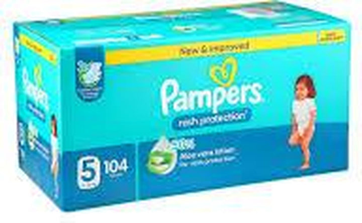 PAMPERS GIANT BOX 11-16KG N5 NEW & IMPROVED *104 DIAPERS